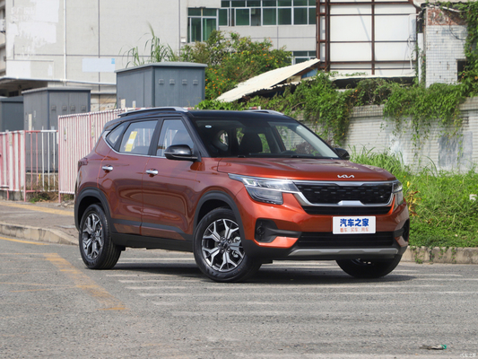 2022 KIA KX3 Sportage SUV 전 세계 흑백 파란색과 금색 사용 자동차