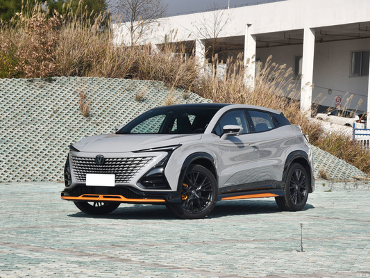 2023 왼쪽 스티어링 차간 UNI-T 1.5T 스포츠 플래그십 콤팩트 SUV 파노라마 태양 지붕