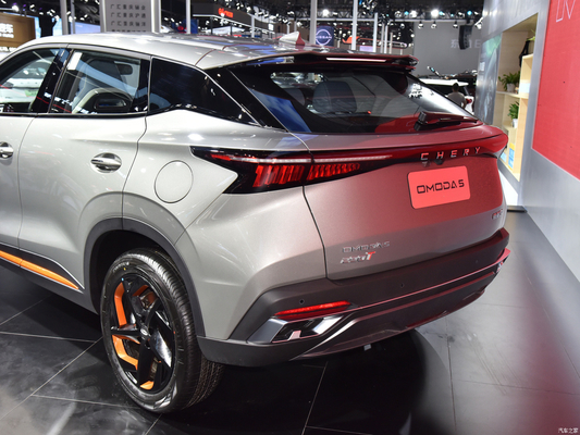 4400*1830*1588mm 2022 2023 컴팩트 가솔린 SUV 1.6T 197 HP 7 DCT 체리 오모다 C5 5 자동차