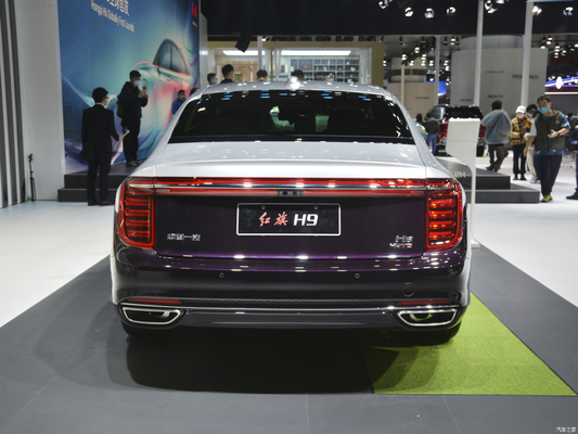 ESC-장비한 Hongqi H9 2.0T 세단 전기 후면 거울 및 최적의 운전