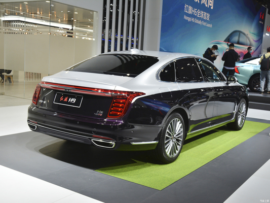 ESC-장비한 Hongqi H9 2.0T 세단 전기 후면 거울 및 최적의 운전