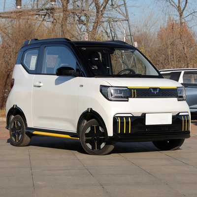 예산 친화적인 미니 전기 자동차 웅링 홍콩 미니 EV LED 헤드 라이트 200km 300km