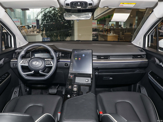 2022 좌익 스티어링 207T GDi 5도어 7석 MPV 자동차 엔터테인먼트 시스템