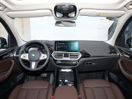 BMW iX3 전기차 5석, 최고속도 180km/h의 리?? 배터리 EV