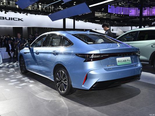 2024 쉐리 펑윈 A8 플러그인 하이브리드 전기 차량 순전력 106km 범위