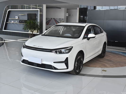 베이징 EU5 PLUS R500 전기 세단 416km 범위와 120KW 총 엔진 전력