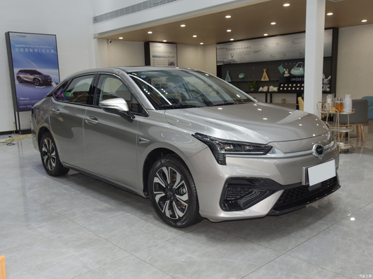 5석 Gac Aion S 580 ME Pio EV 자동차 열 수 있는 태양 지붕 크루즈 아브 픽처 2023 에디션
