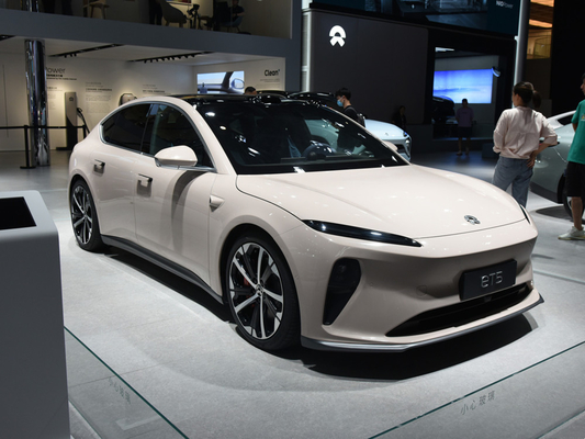 2023 웨일라이 니오 ET5 560KM 75KWh 투어 전기 자동차 고속 고급 세단