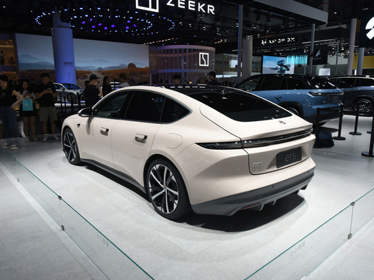 2023 웨일라이 니오 ET5 560KM 75KWh 투어 전기 자동차 고속 고급 세단