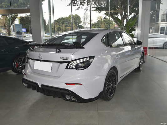 2023MG6 1.5T XLINE 5도어 5자리 해치백 5개의 에어백을 탑재한 가솔린 자동차