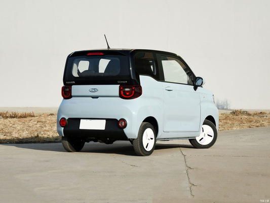 체리 QQ 아이스크림 EV 미니 전기 자동차 3 개의 문 4 좌석 최고 속도 성인용 100 KM/h