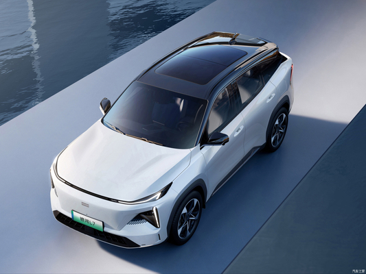 2023 지일리 갤럭시 L7 하이브리드 1.5T PHEV SUV 자동차 CLTC 90km 및 전기 연료 유형