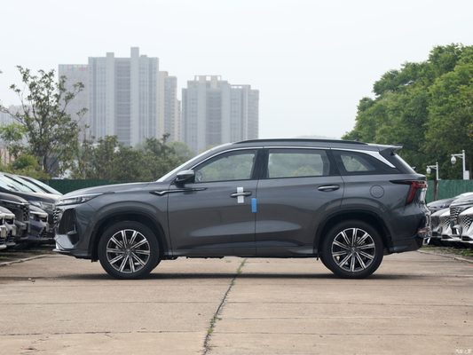 2023 3세대 장안 가솔린 75PLUS 터보 1.5T 엔진의 자동 고급 SUV