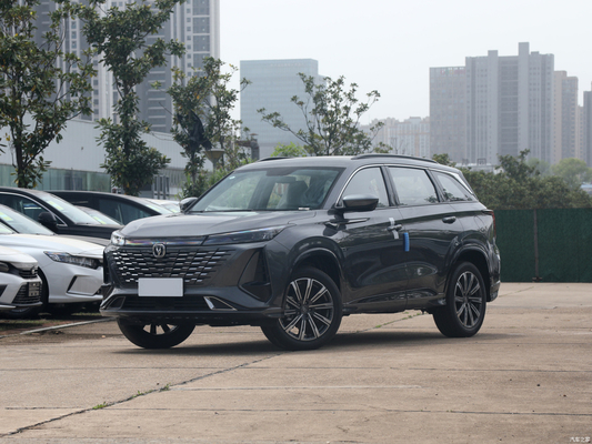2023 3세대 장안 가솔린 75PLUS 터보 1.5T 엔진의 자동 고급 SUV
