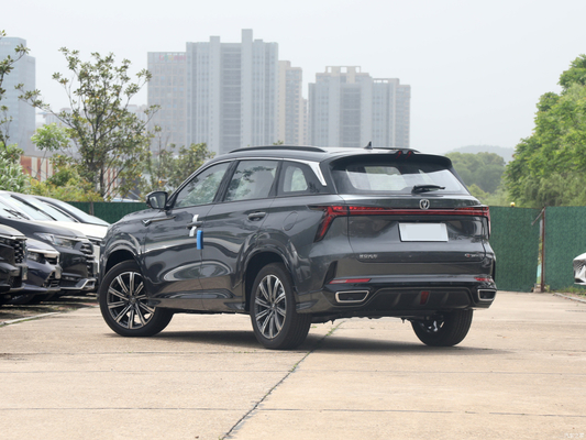 2023 3세대 장안 가솔린 75PLUS 터보 1.5T 엔진의 자동 고급 SUV