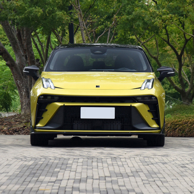 2023 Lynk Co 03 2.0TD 자동 세단 5 좌석 5 에어백 TPMS 포함 최고 속도 250KM