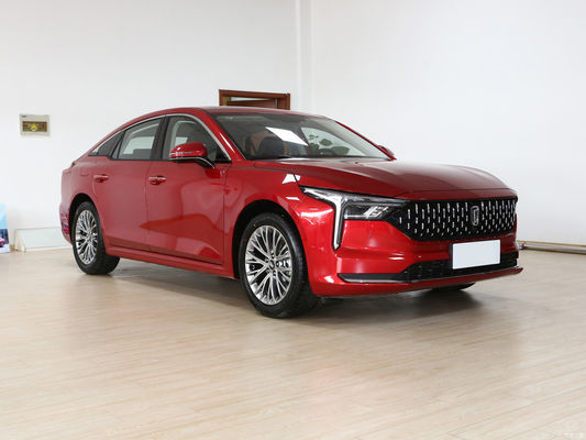 FAW 베스트운 B70 2.0T 1.5T 5석 중부 차량 터보 가스/가솔린 해치백 전기 후창