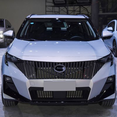 -made 2023 GAC Trumpchi GS3 SUV 파노라믹 선루프와 FWD 드라이브