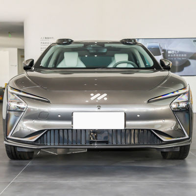 5098*1960*1485mm 하이브리드 연료 타입 고급 전기 스포츠 자동차 고속 성능