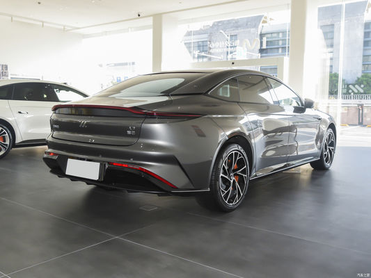 5098*1960*1485mm 하이브리드 연료 타입 고급 전기 스포츠 자동차 고속 성능