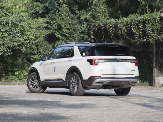 2023 ECOBOOST 285 SUV의 힘을 발휘하세요 6석 터보 엔진과 후륜 구동