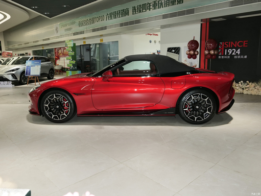 2023 MG 사이버스터의 최첨단 전기 스포츠카 501km CLTC와 4WD 디자인