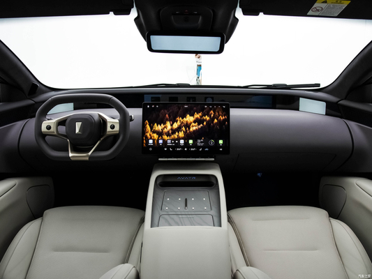 2023 아바타 12 SUV 듀얼 모터와 425KW 총 전력 모델 화웨이 창간