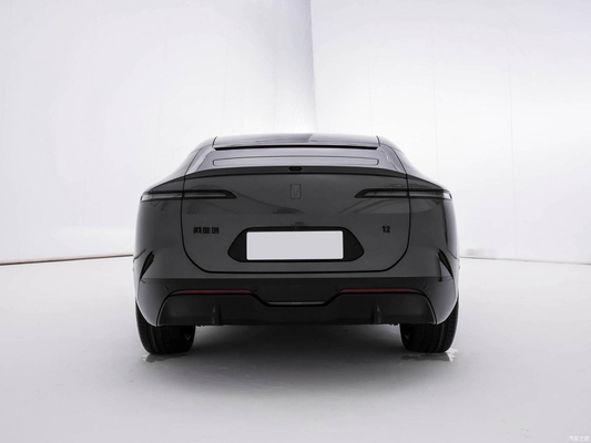 2023 아바타 12 SUV 듀얼 모터와 425KW 총 전력 모델 화웨이 창간