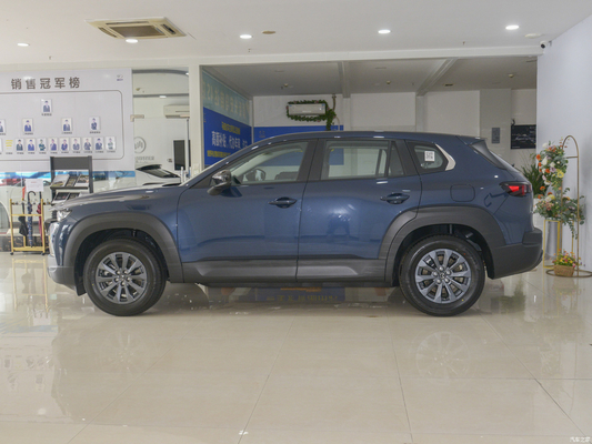 편안한 2023 CX-50 가솔린 SUV 전기 후면 거울과 왼쪽 스티어링