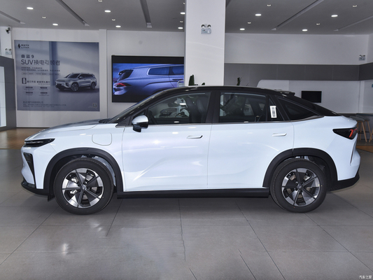 2023 LIVAN7 Chiyue 에디션 5도어 5석 SUV 450KM 범위와 4690*1892*1650mm 카리저