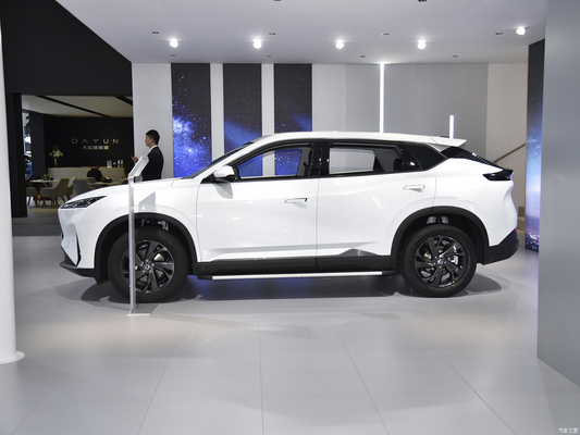하이브리드 SUV 동펑스키2023 PRO 버전 연료 유형 하이브리드 및 445KM 배터리 수명