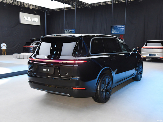 330KW EVR 확장 범위 리시안 L9 Li9 맥스 블랙 플러그 하이브리드 전기 자동차 확장