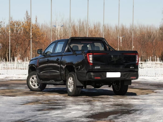 2024 SINOTRUK 2.0T 자동 디젤 4WD 긴 축 고급 픽업 트럭 좌측 운전