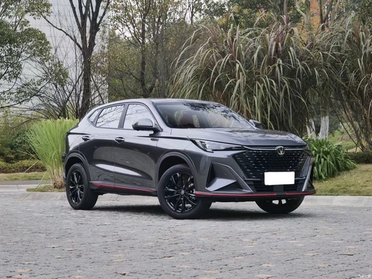 2024 차간 X7 플러스 1.5T DCT 자동 가솔린 자동차 최고 속도는 시속 205 KM까지