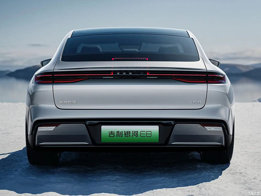 200KW 단일 모터 2024 지일리 갤럭시 인헤 E8 665km 스타쉽 보이어지 에디션 에너지 차량