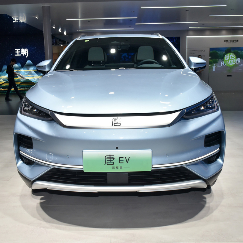 2023 BYD TANG EV 4WD AWD SUV 635KM 전기 범위와 0.5H의 빠른 충전 시간