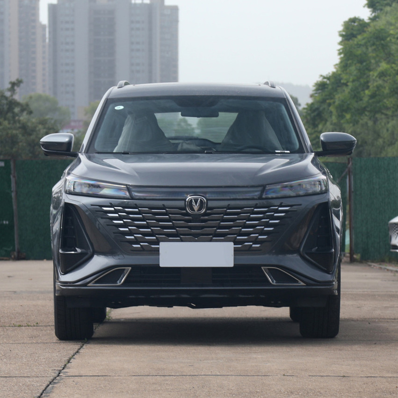2023 3세대 장안 가솔린 75PLUS 터보 1.5T 엔진의 자동 고급 SUV